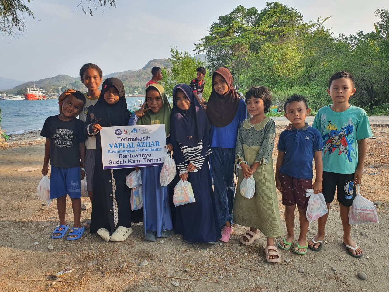Tim LAZ YAPI Peduli Gempa NTT salurkan bantuan dari donatur 