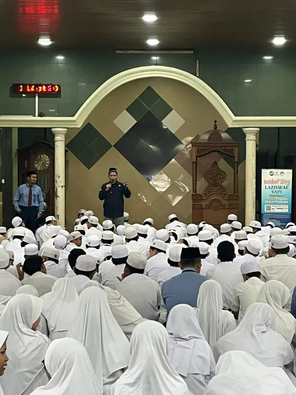 SMPIA 12 Al Azhar Rawamangun Adakan WAKAF DAY 