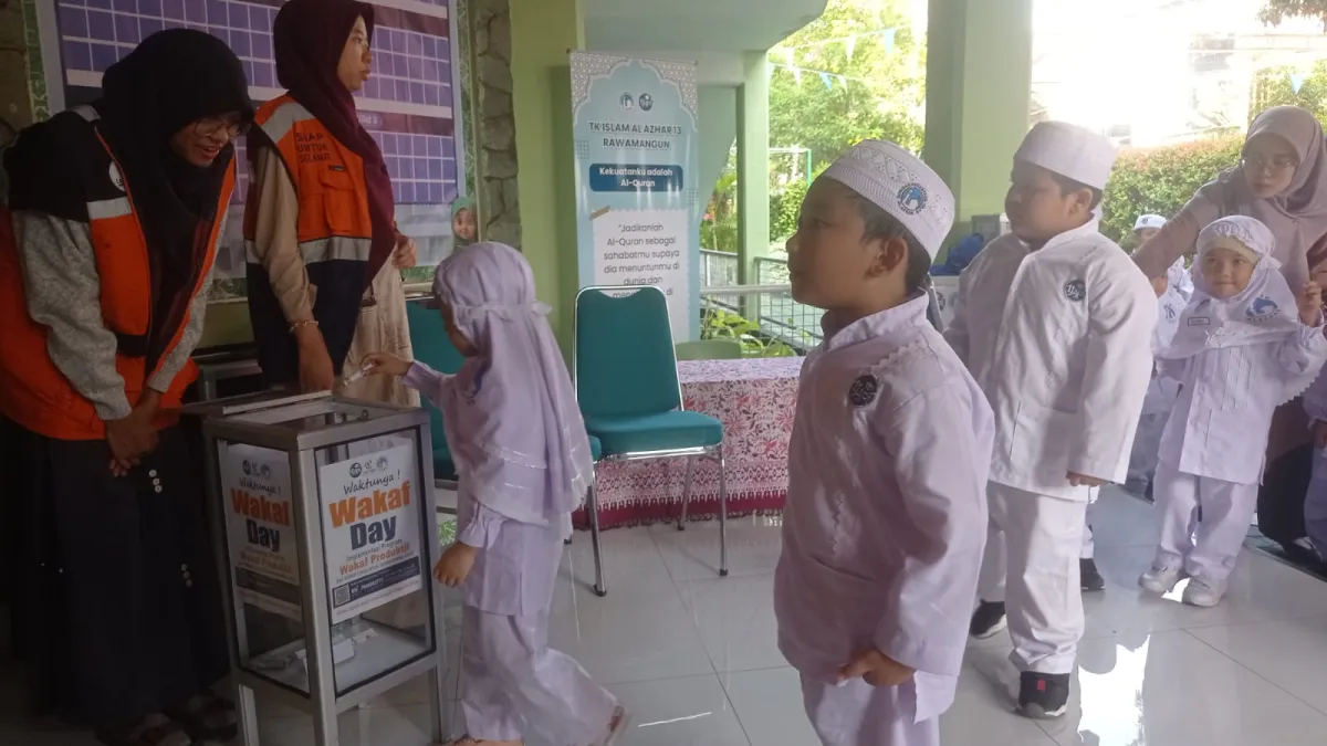 WAKAF DAY TKIA 13 Al Azhar Rawamangun 